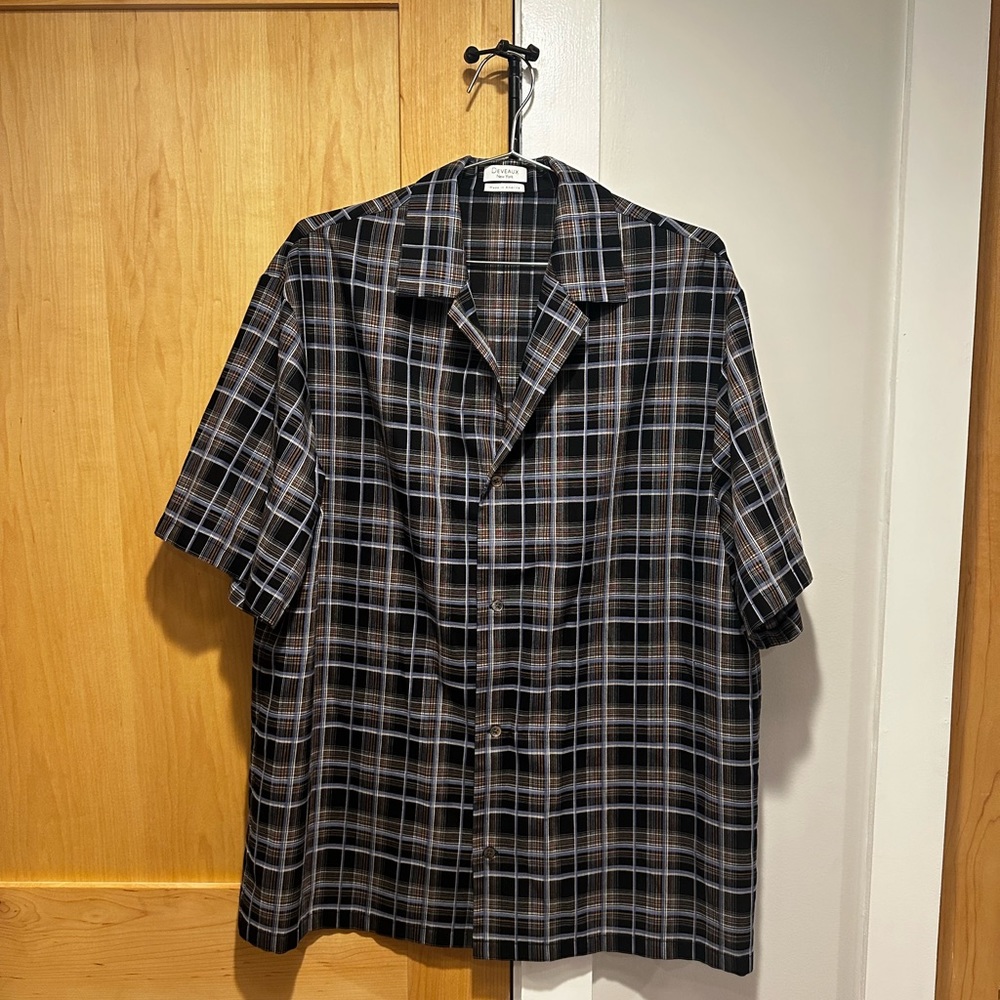 Deveaux Men’s shirt